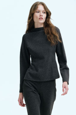 H&M - Women Grey Waisted Top