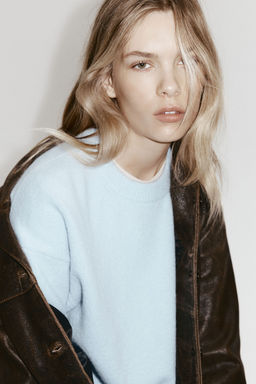 H&M - Women Blue Oversized Jumper