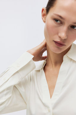 H&M - Women White V-Neck Blouse