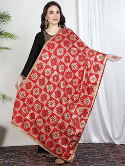 Moda Chales - Multicolour Embroidered Phulkari Dupatta