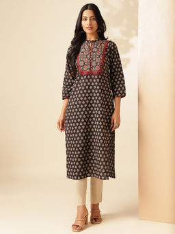 Vbuyz - Women Black Floral Printed Straight Cotton Stitched Kurta
