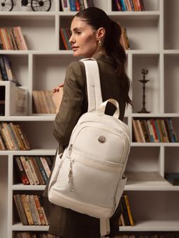 Swiss Military - Oasis 15.4 Laptop with Organizer and Bottle Holder, 15L Backpack - White