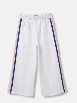 United Colors of Benetton - White Solid Regular Fit Trousers