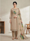 Orange color option, Sold out, Currently selected