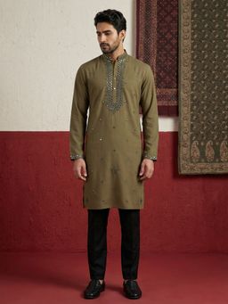 Jompers - Green Cotton Blend Embroidered Kurta with Pyjama