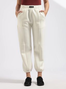 Calvin Klein - Off White Relaxed Fit Solid Mid Rise Joggers