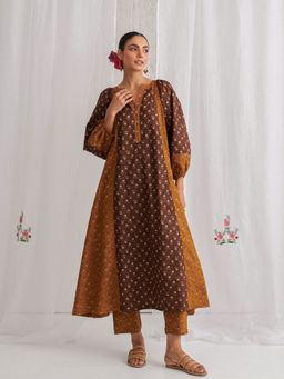 Myaara - Brown & Olive Floral A Line Kurta Paired With Matching Pant (Set of 2)