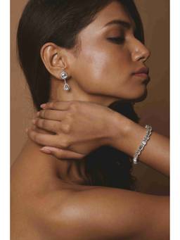 PRATA - Curve Back Detachable White Studs Earrings