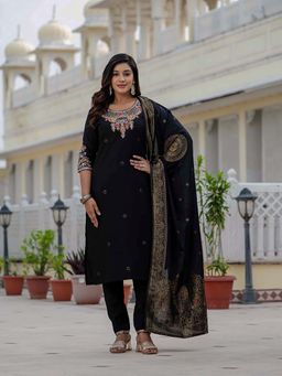 Gahan - Divyadham Textiles Premium Roman Silk Embroidered Kurta and Pant with Dupatta-Black