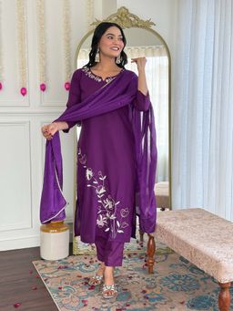 Gahan - Divyadham Textiles Viscose Rayon Embroidered Kurta and Pant with Dupatta-Purple