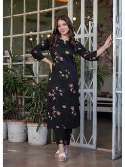 Gahan - Divyadham Textiles Chic Silk Blend Printed Kurta and Pant with Dupatta-Black