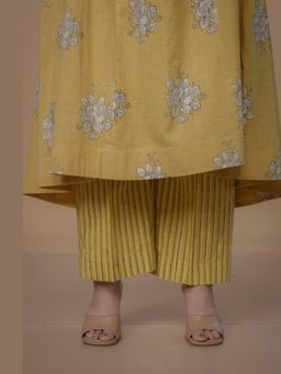 The Indian Ethnic Co. - Yellow Cotton Slub Stripes Palazzo