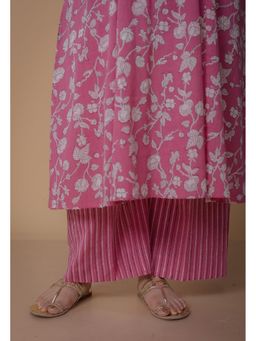 The Indian Ethnic Co. - Pink Cotton Slub Stripes Palazzo