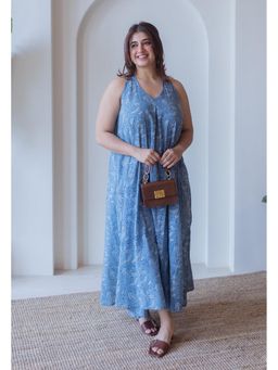 The Indian Ethnic Co. - Blue Pure Cotton Floral A-Line Maxi Dress