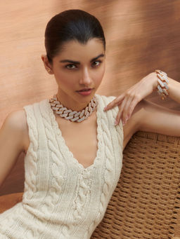 Pipa Bella by Nykaa Fashion - Rhea Kapoor x Pipa Bella Studded Gold Plated Cuban Link Chain Bracelet