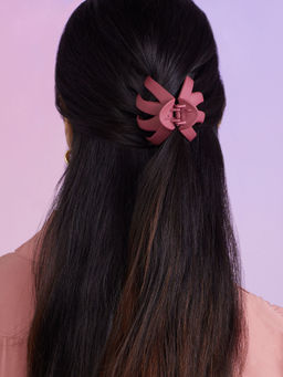 Pipa Bella by Nykaa Fashion - Trendy Pack of 2 Red Medium Hair Claw Clips