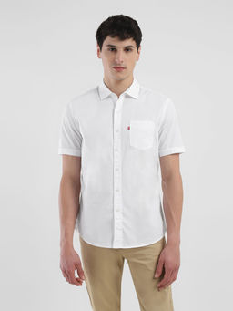 Levi's - Men White Solid Slim Fit Shirt