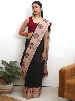 Teejh - Earthy Elegance Saree with Unstitched Blouse