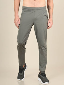 Technosport - Men Green Solid Relax Fit Sports Trackpant With Elasto Plus