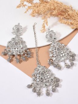Fida - Wedding Ethnic Grey Kundan Maang Tikka and Earring Jewellery set for women