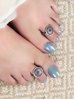 Teejh - Adira Silver Oxidised Toe Ring