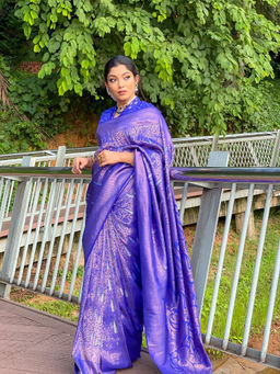 Anjaneya Sarees - Blue Woven Designer Banarasi Silk Kanjivaram Saree with Unstitched Blouse
