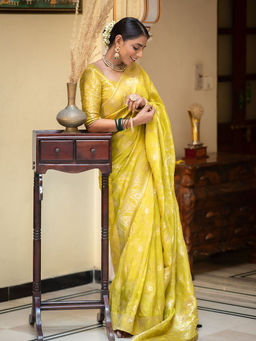 Anjaneya Sarees - Light Green Woven Designer Banarasi Silk Kanjivaram Saree with Unstitched Blouse