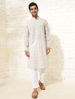 Fabindia - Men Off White Mandarin Collar Long Sleeves Kurta