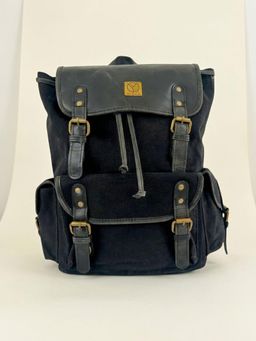 Ya Qalbi - Unisex Brand Logo Earphone Gate Backpack - Black