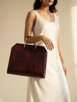 Ya Qalbi - Textured Leather Structured Handbag With Detachable Strap - Wine