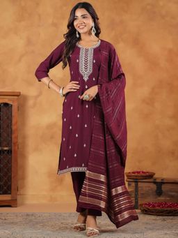Janasya - Women Wine Chanderi Embroidered Kurta & Pant with Dupatta (Set of 3)