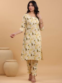 Janasya - Women Cream Floral Printed Straight Kurta & Pant (Set of 2)