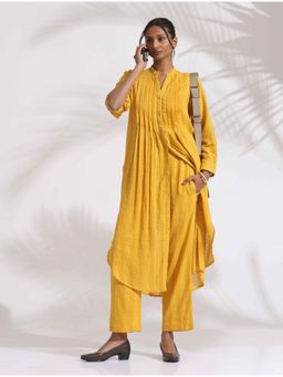 trueBrowns - Yellow Cotton Pleated Shirt Kurta & Pant (Set of 2)