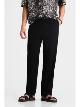 Snitch - Black Solid Relaxed Casual Trouser for Men