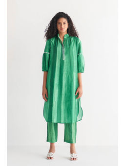 Shivani Bhargava - Modish Green Striped Kurta