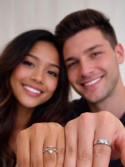 Accessher - Silver King Queen Ad Couple Rings (Pack Of 2)