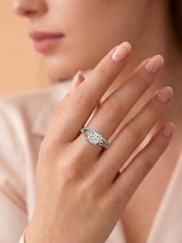 925 SILLER - Pure Luna Square Solitaire Ring
