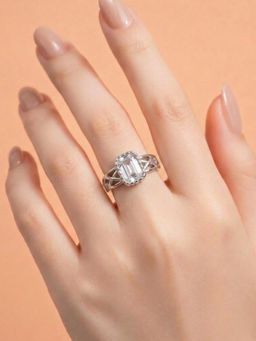 925 SILLER - Pure Elara Twist Solitaire Ring