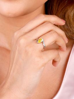 GIVA - Sterling Silver Sunshine Sparkle Ring For Women