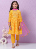 Yellow color option, Currently selected