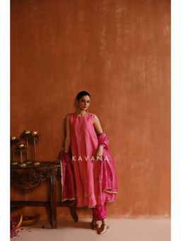 KAVANA - Women Pankhuri Pink Chanderi Anarkali Kurta with Pant