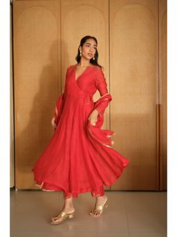 KAVANA - Women Full Sleeves Maya Chanderi Kurta with Pant