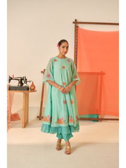KAVANA - Women Floral Neel Baag Chanderi Kurta with Pant