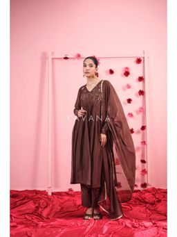 KAVANA - Women Embroidered Brown Suhana Chanderi Anarkali Kurta and Pant