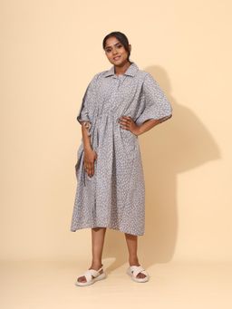 YELLOW BLOOM - White And Grey Print Short Length Kaftan Dress