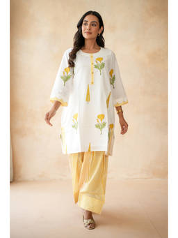 CHHAAP TILAK - Mehr White Farshi Floral Printed Kurta