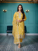 Yellow color option, Sold out, Currently selected