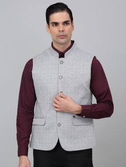 Cantabil - Men Grey Breathable and Soft with Colour Fastness Regular Fit Waist Coat