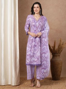FASHOR - Ethnic Floral Printed Straight Pleated Kurta with Pant & Dupatta - Lavender (Set of 3)