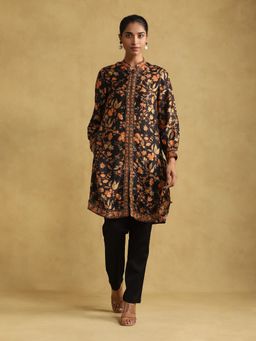 Ritu Kumar - Black Kashida Hand Embroidery Kurta with Pant (Set of 2)